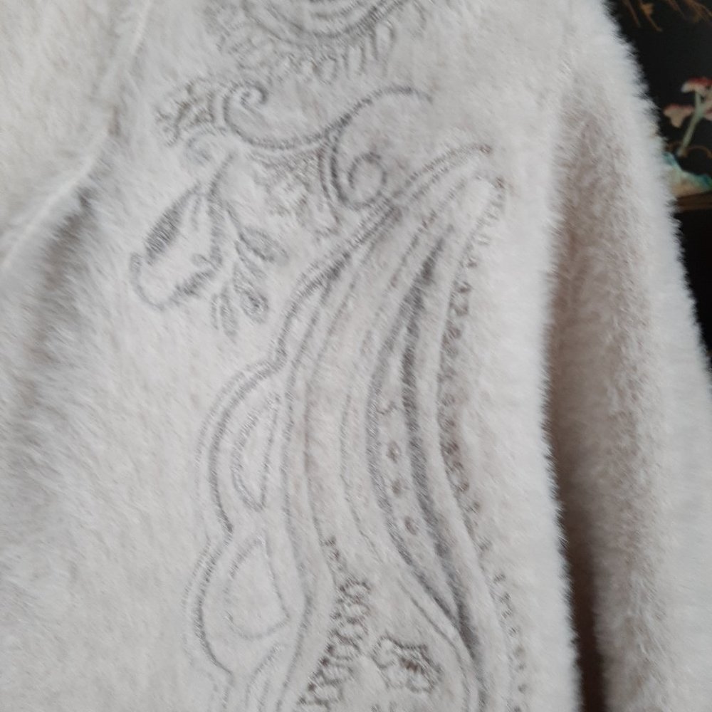 🤗HP🤗 Chico's Size 2  Coatigan with Silver Embroidery - Picture 3 of 7